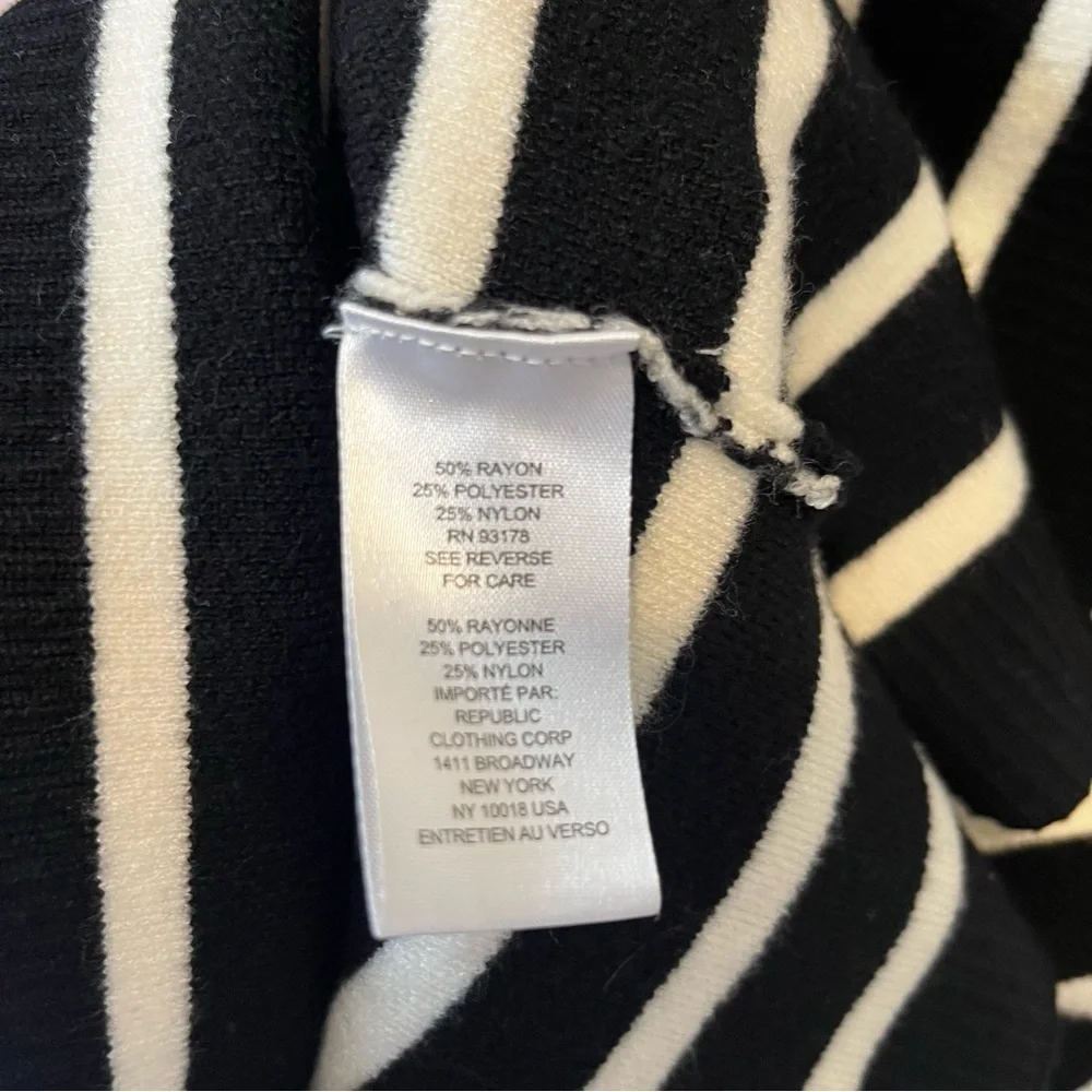 Elie Tahari pullover sweater XL Black white striped Heavy knit 1/4 zip Womens